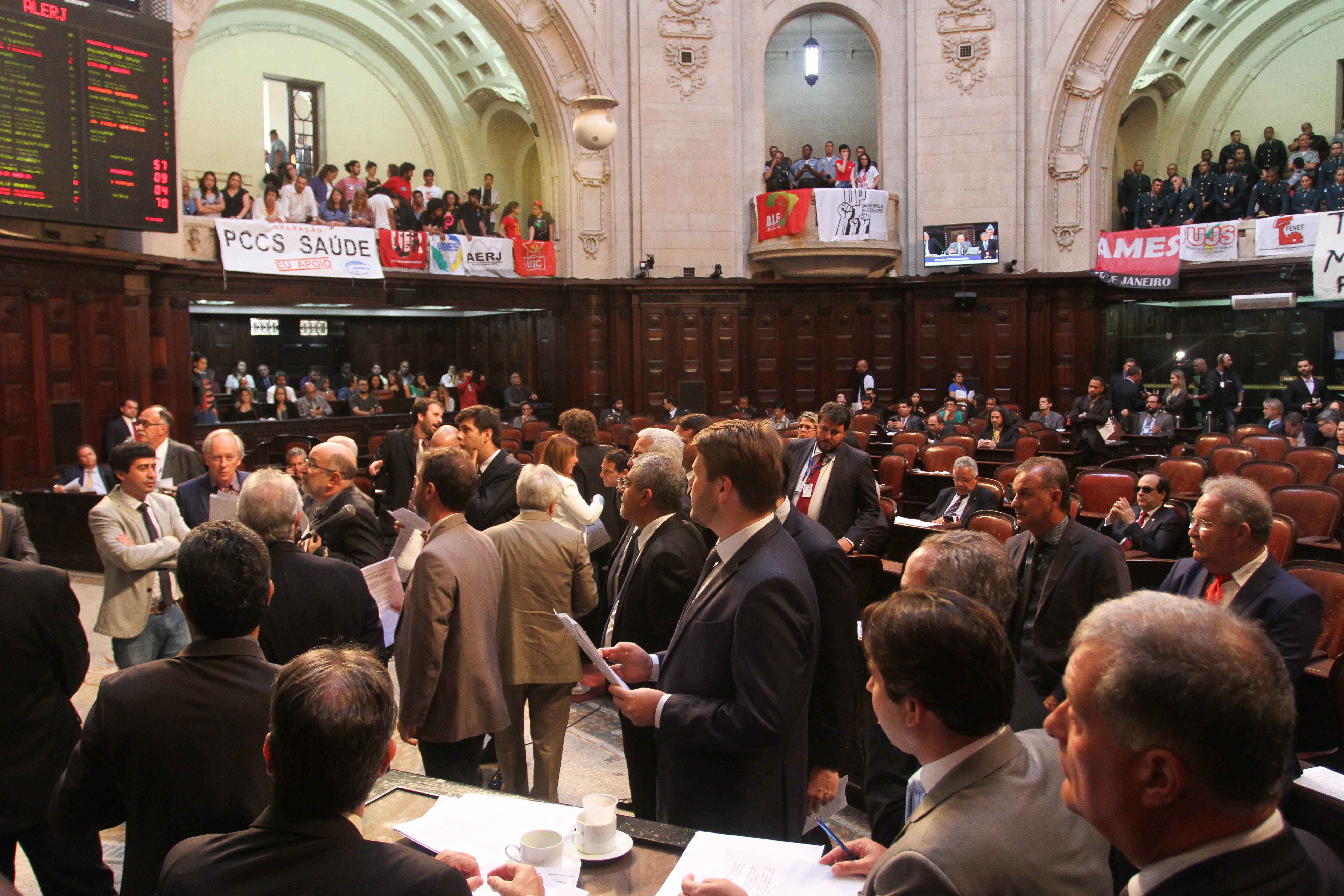 Com pressão de estudantes, Passe Livre avança no Rio